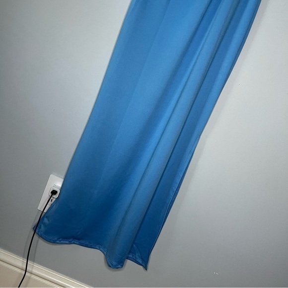 Urban Outfitters Silence + Noise Yasemine Asymmetrical Blue Maxi Dress Sz M NWT - Picture 16 of 16